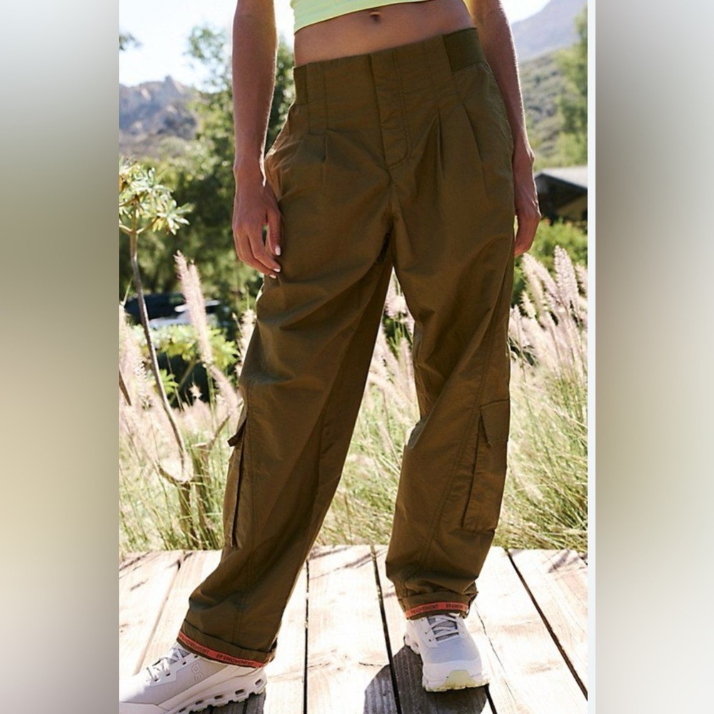 FP Movement by Free People Mesmerize Pants English Ivy Sz M New w Tags